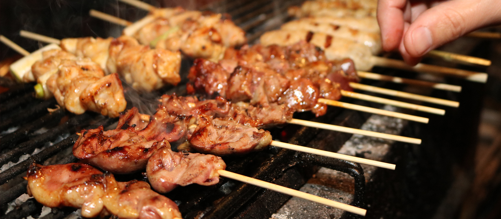 神戸市灘区・東灘区に展開する本格炭火焼き鳥専門店正人屋